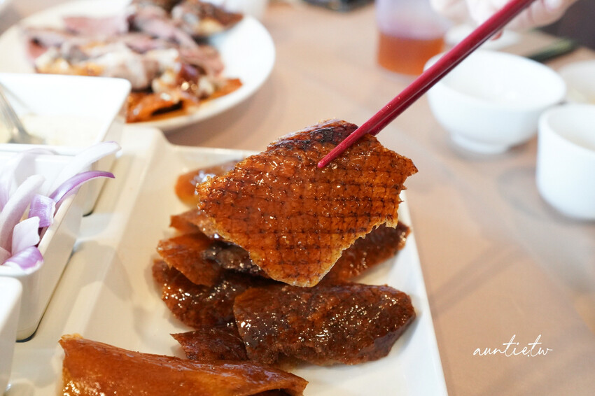 新竹東區必訪功夫菜餐廳，品味竹科工程師最愛烤鴨，享受古色古香用餐體驗