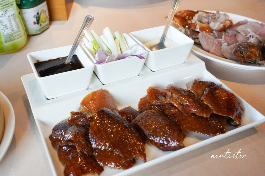 新竹東區必訪功夫菜餐廳，品味竹科工程師最愛烤鴨，享受古色古香用餐體驗