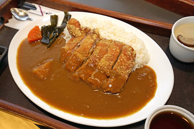 [食記] 新竹 丼飯店。冬天最想吃熱呼呼的~部隊鍋~黃金豬排加價購49元(限平日)!!高CP值、超划算! 新竹必吃、聚餐首選~