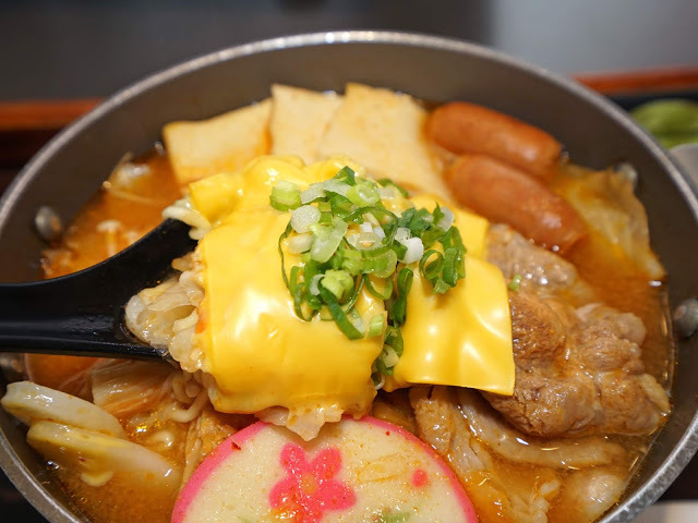 [食記] 新竹 丼飯店。冬天最想吃熱呼呼的~部隊鍋~黃金豬排加價購49元(限平日)!!高CP值、超划算! 新竹必吃、聚餐首選~