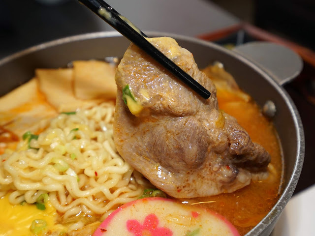 [食記] 新竹 丼飯店。冬天最想吃熱呼呼的~部隊鍋~黃金豬排加價購49元(限平日)!!高CP值、超划算! 新竹必吃、聚餐首選~