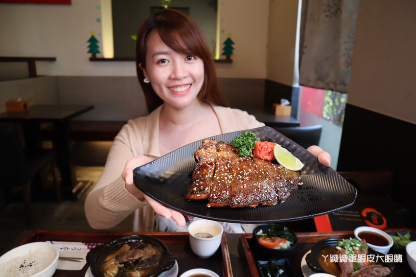 新竹平價丼飯推薦！新竹丼飯店，飲料味噌湯白飯無限享用