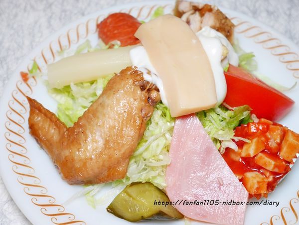 台灣第一家西餐廳【BOLERO波麗路西餐 X VA VA VOOM】穿旗袍吃美食遊古蹟 #迪化街 #大稻埕 #復古風 (13).JPG