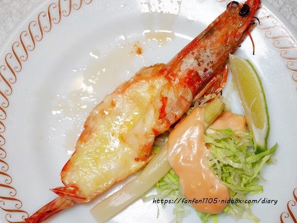 台灣第一家西餐廳【BOLERO波麗路西餐 X VA VA VOOM】穿旗袍吃美食遊古蹟 #迪化街 #大稻埕 #復古風 (20).JPG