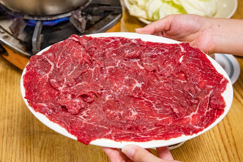 新竹老字號火鍋！汕頭館溫體牛沙茶鍋必吃。