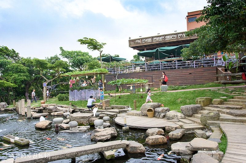 南投市景點》星月天空景觀餐廳 超廣角無敵夜景 在動物園裡下午茶 親子遊樂的好去處 - 滿分的旅遊札記