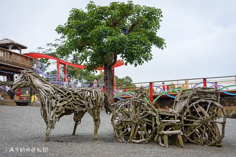 南投市景點》星月天空景觀餐廳 超廣角無敵夜景 在動物園裡下午茶 親子遊樂的好去處 - 滿分的旅遊札記
