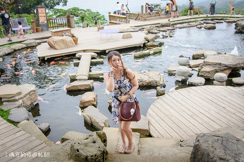 南投市景點》星月天空景觀餐廳 超廣角無敵夜景 在動物園裡下午茶 親子遊樂的好去處 - 滿分的旅遊札記