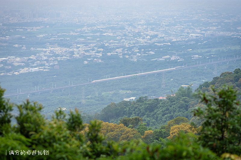 南投市景點》星月天空景觀餐廳 超廣角無敵夜景 在動物園裡下午茶 親子遊樂的好去處 - 滿分的旅遊札記