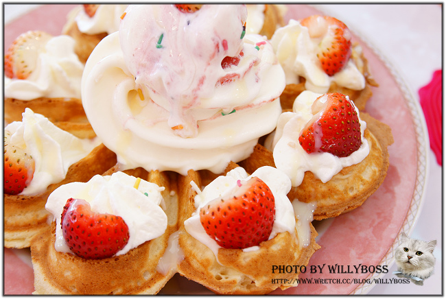 粉紅色的夢想出發-HONEY DOLL試賣開始(桃園中壢)