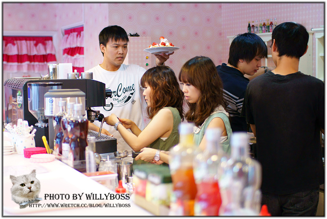 粉紅色的夢想出發-HONEY DOLL試賣開始(桃園中壢)