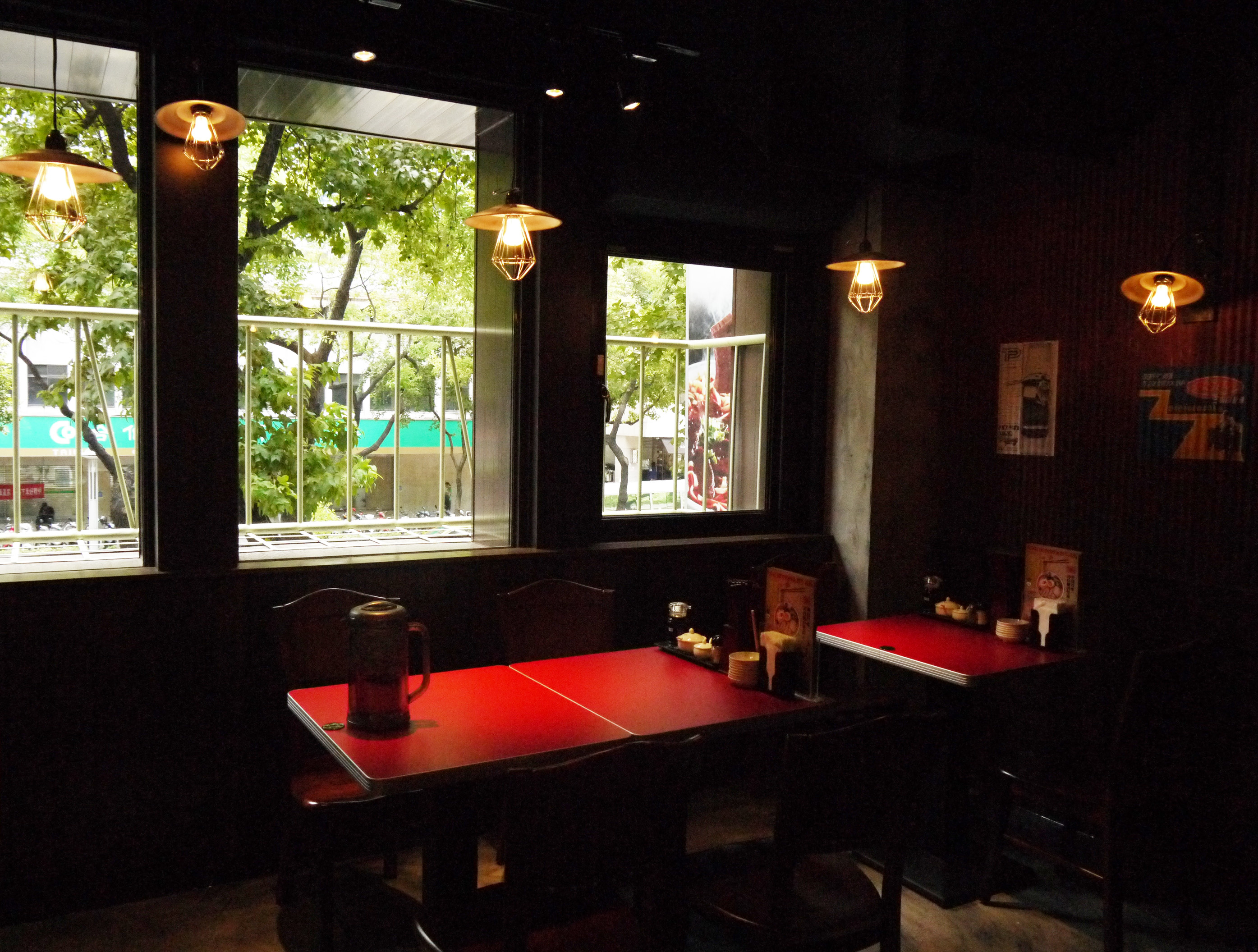 熱情指數破表的誠屋中山本店～日本人冠蓋雲集