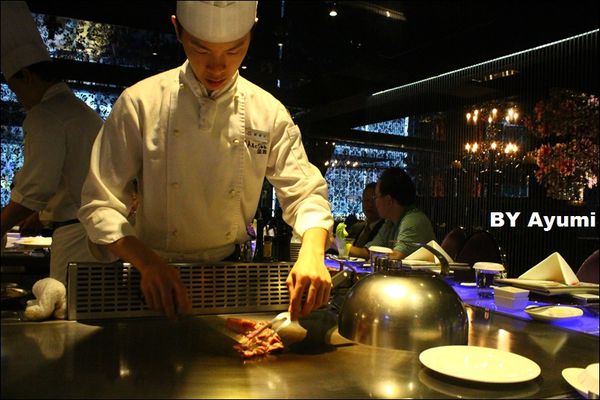 Mosun 墨賞新鐵板料理：[食記]♥Mosun墨賞新鐵板料理♥精緻美味一級棒、忠孝敦化七號出口旁！！！