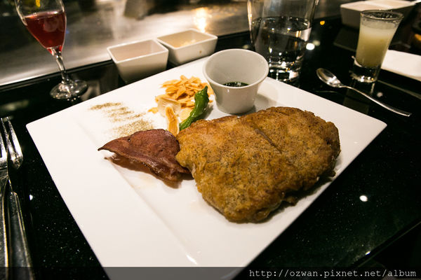 [吃喝]時尚簡約舒適浪漫感動～墨賞新鐵板料理MOSUN