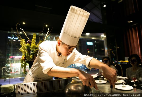 [吃喝]時尚簡約舒適浪漫感動～墨賞新鐵板料理MOSUN