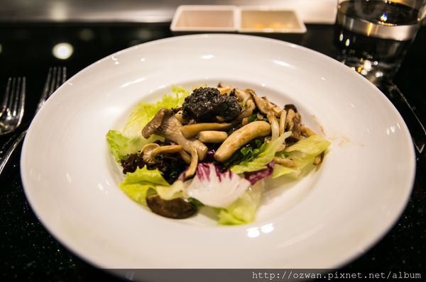 [吃喝]時尚簡約舒適浪漫感動～墨賞新鐵板料理MOSUN