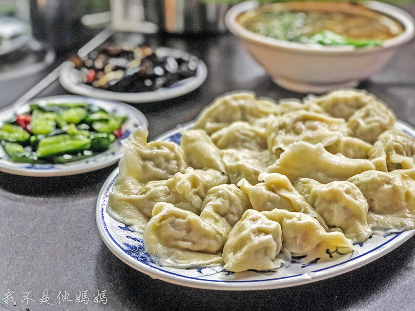 南機場夜市美食,南機場夜市,中正區夜市,中正區水餃,南機場夜市 水餃,南機場 水餃,南機場夜市排隊美食,豬肉白菜水餃,南機場必吃美食