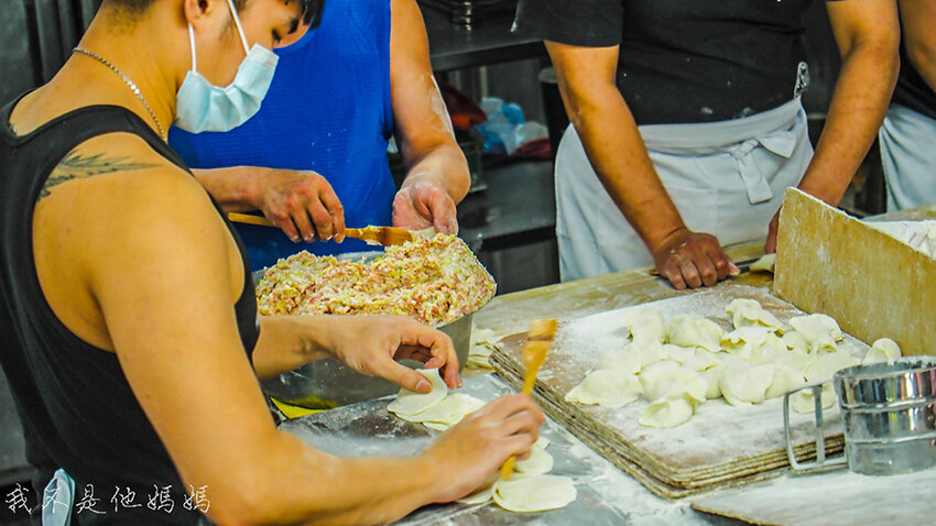 來來水餃外送,來來水餃冷凍包,中正區冷凍水餃宅配,萬華冷凍水餃,來來水餃女兒,台北手桿水餃,台北現桿水餃皮,中正區現桿水餃,萬華現桿水餃