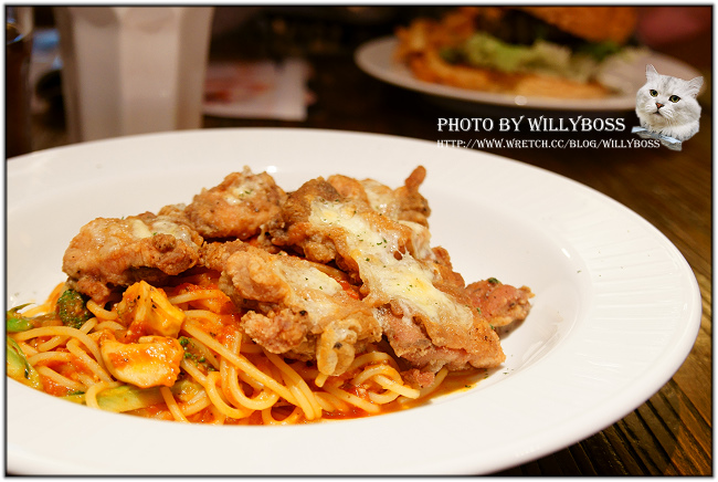 吃東西西式廚房時尚沙龍(桃園中壢)