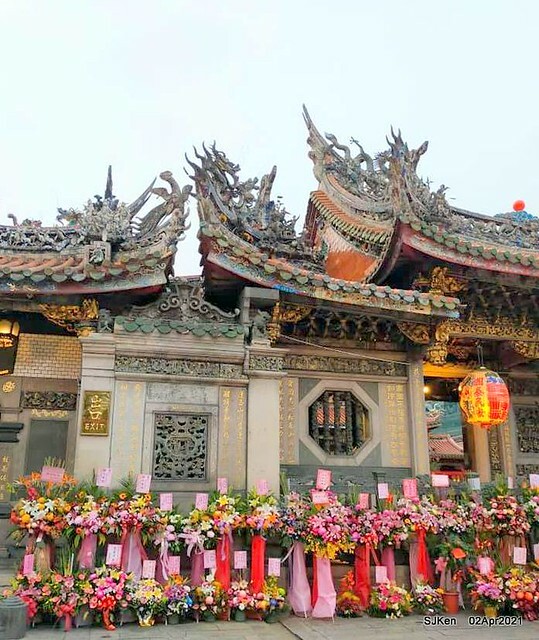 「龍山寺」(Longshan temple), Taipei, Taiwan, SJKen, Apr 2,2021.