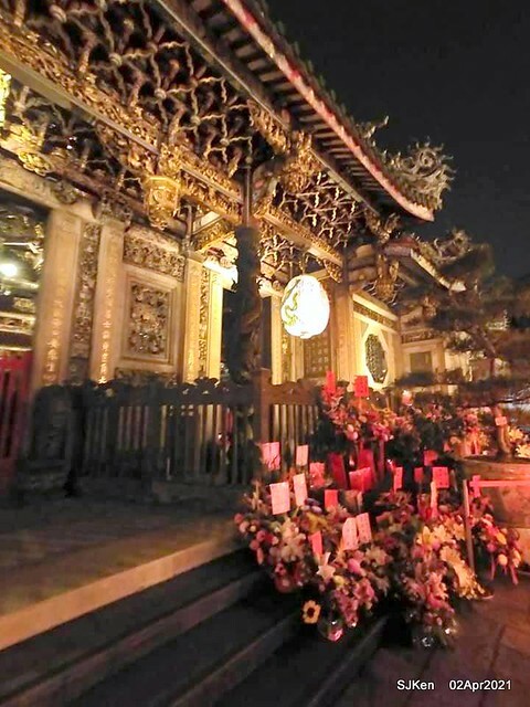「龍山寺」(Longshan temple), Taipei, Taiwan, SJKen, Apr 2,2021.