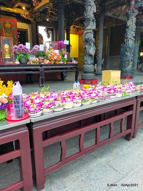 「龍山寺」(Longshan temple), Taipei, Taiwan, SJKen, Apr 2,2021.