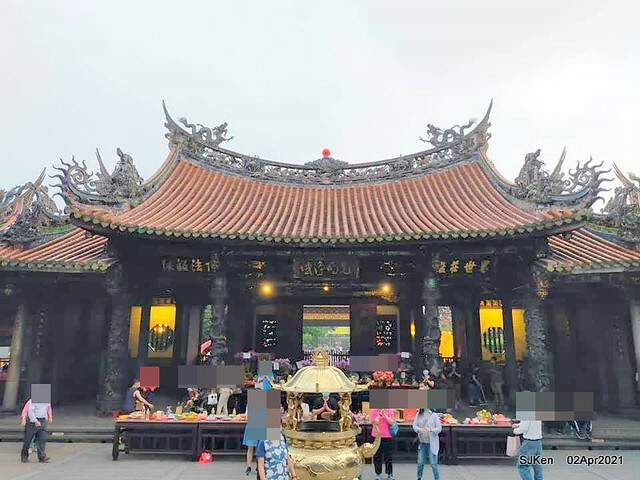 「龍山寺」(Longshan temple), Taipei, Taiwan, SJKen, Apr 2,2021.