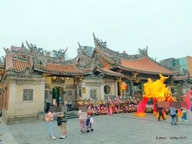 「龍山寺」(Longshan temple), Taipei, Taiwan, SJKen, Apr 2,2021.