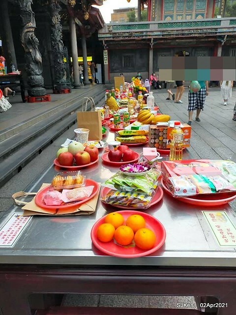 「龍山寺」(Longshan temple), Taipei, Taiwan, SJKen, Apr 2,2021.