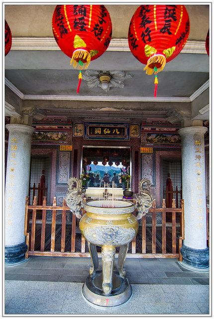 ╠台北旅遊╣香傳百年。悠然不朽-沒有紅楓依然優美愜意-汐止拱北殿