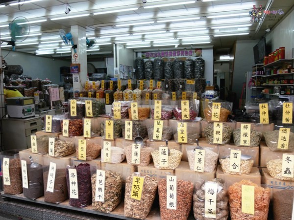 桃園美食,桃園旅遊,親子旅遊,拉拉山,水蜜桃,白桃冰,拉拉山巨木群