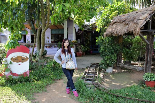 青林農場：【桃園觀音景點】青林農場~南洋風味主題餐廳，乾燥花工坊DIY，搭火車，烤肉，餵兔子，50元門票可全額折抵消費