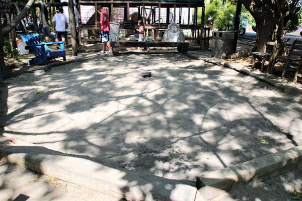 青林農場：【桃園觀音景點】青林農場~南洋風味主題餐廳，乾燥花工坊DIY，搭火車，烤肉，餵兔子，50元門票可全額折抵消費