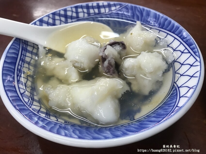 新北市三重區【新北三重區】三重美食推薦『曾記花枝羹』✖三和夜市美食✖天冷吃上一套超滿足(炒米粉+花枝羹)