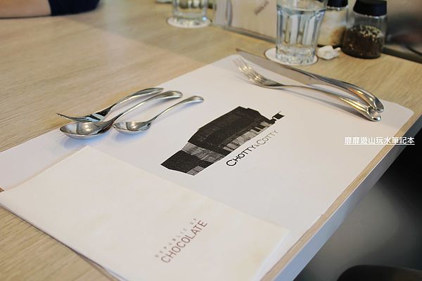 IMG_2663.jpg IMG_2663.jpg