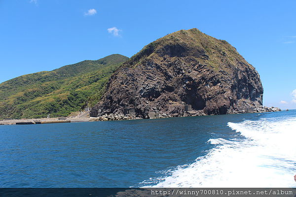 龜山島：宜蘭/頭城【龜山朝日號 賞鯨之旅】乘風破浪，賞鯨豚兼賞龜山島~