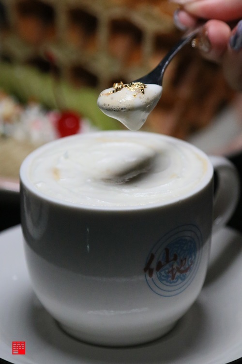 雲林古坑美食／開到半夜兩點的深夜仙地咖啡廳！必喝招牌火焰咖啡、金箔拿鐵 - 跟著華少吃吃吃