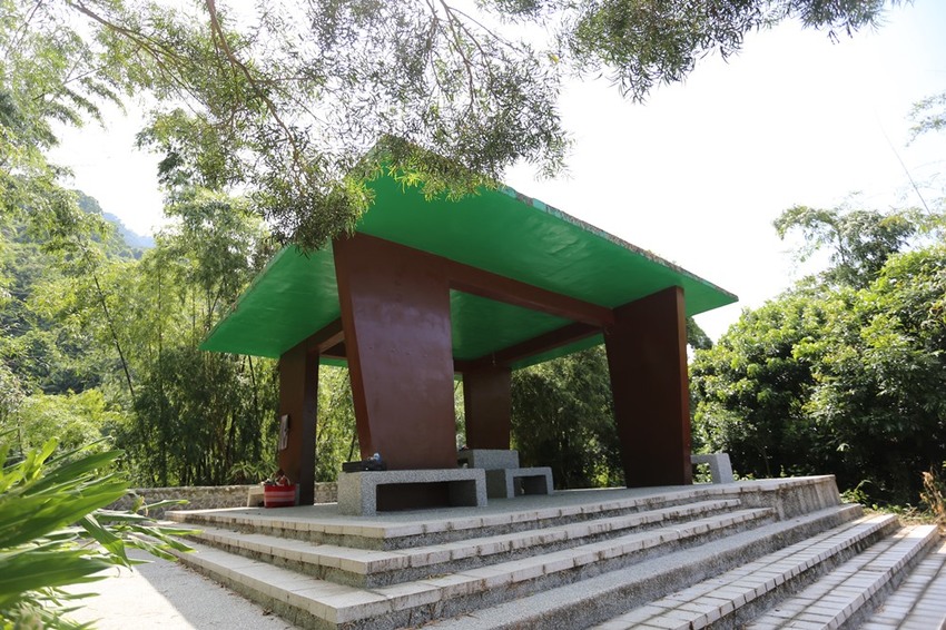 屏東景點。大津瀑布，山不高、好走又沁涼、舒心的消暑的聖地