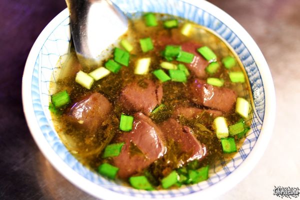 【基隆。美食】 基隆廟口夜市，廟口夜市必吃美食，營養三明治，陳記泡泡冰，愛玉冰，東和蚵仔煎