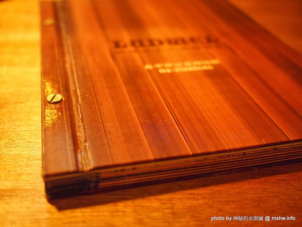 路德威手工啤酒餐廳:【食記】台中西區-路德威手工啤酒餐廳 : 披薩,燉飯都還挺不錯的~打卡如果能換可樂就更好了! 路德威手工啤酒餐廳:【食記】台中西區-路德威手工啤酒餐廳 : 披薩,燉飯都還挺不錯的~打卡如果能換可樂就更好了!