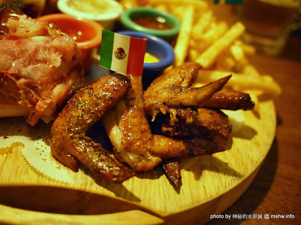 路德威手工啤酒餐廳:【食記】台中西區-路德威手工啤酒餐廳 : 披薩,燉飯都還挺不錯的~打卡如果能換可樂就更好了! 路德威手工啤酒餐廳:【食記】台中西區-路德威手工啤酒餐廳 : 披薩,燉飯都還挺不錯的~打卡如果能換可樂就更好了!