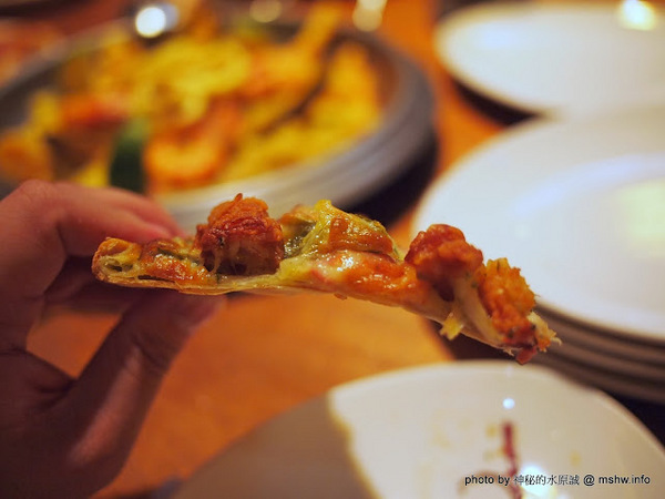 路德威手工啤酒餐廳:【食記】台中西區-路德威手工啤酒餐廳 : 披薩,燉飯都還挺不錯的~打卡如果能換可樂就更好了! 路德威手工啤酒餐廳:【食記】台中西區-路德威手工啤酒餐廳 : 披薩,燉飯都還挺不錯的~打卡如果能換可樂就更好了!