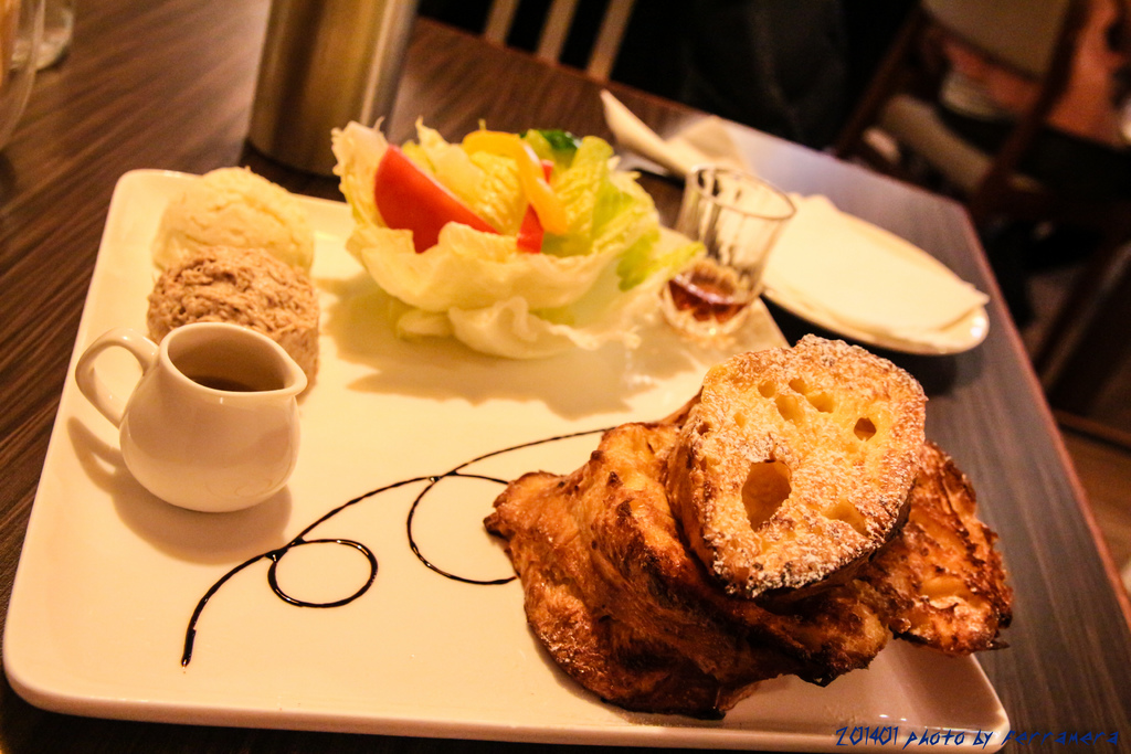 IMG_6774.jpg IMG_6774.jpg