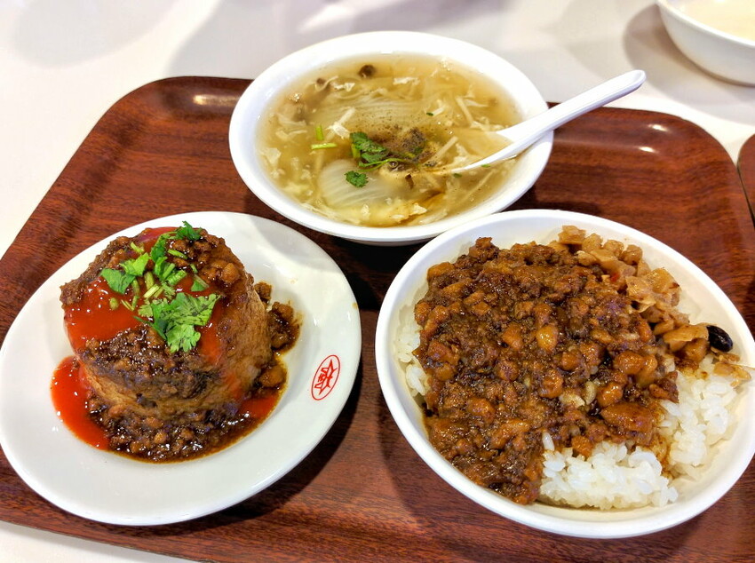 【板橋車站美食】環球購物中心美食懶人包.超過70間美食整理!