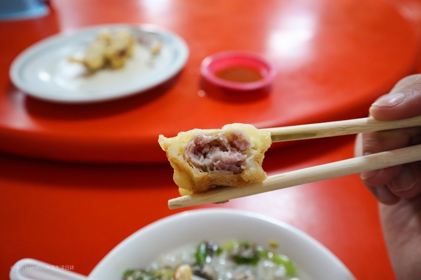 【離島-金門旅遊#4】金道地小吃店｜澎湃的份量、大推極鮮美又飽滿的蚵仔，來金必吃 | 十八Team｜八年級生的吃喝玩樂日誌