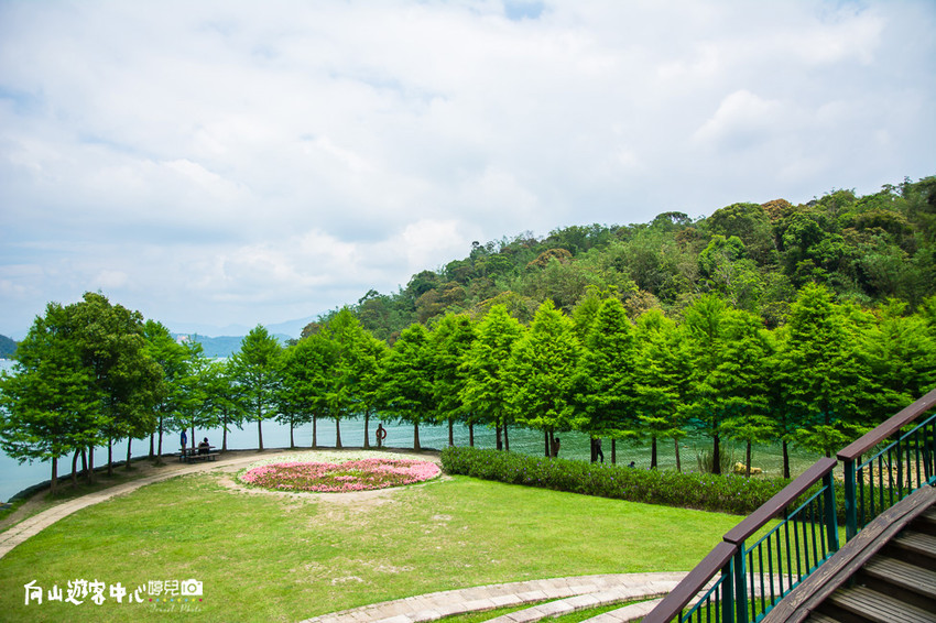 ｜南投景點｜全球十大最美自行車道，向山遊客中心環潭自行車道 - 阿婷的旅行札記。