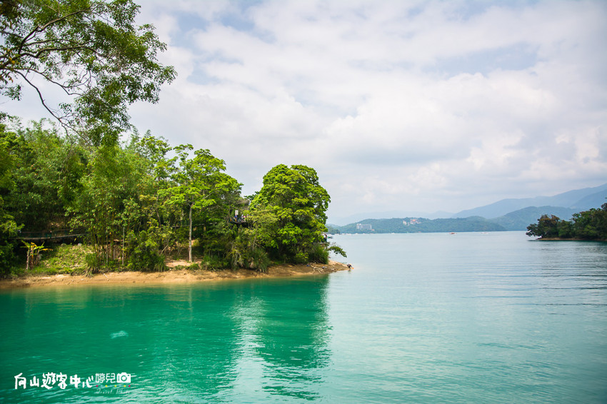｜南投景點｜全球十大最美自行車道，向山遊客中心環潭自行車道 - 阿婷的旅行札記。