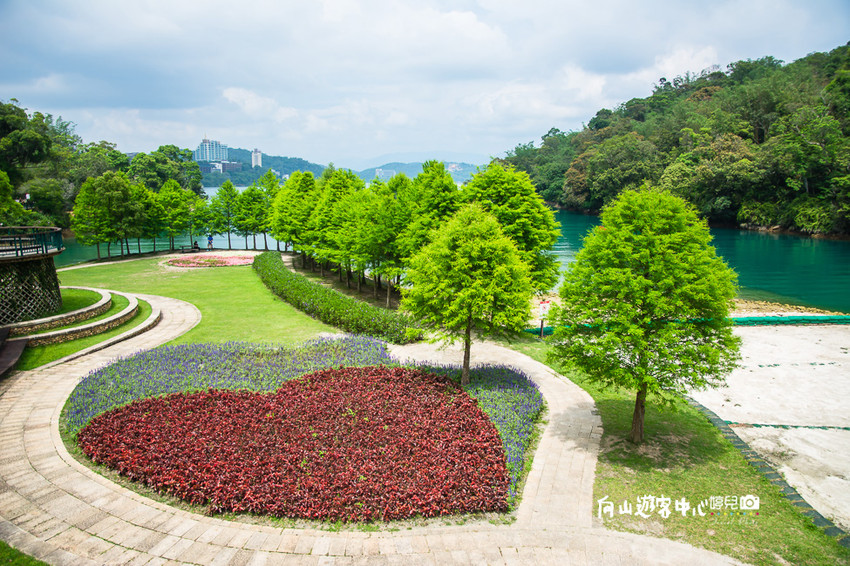 ｜南投景點｜全球十大最美自行車道，向山遊客中心環潭自行車道 - 阿婷的旅行札記。