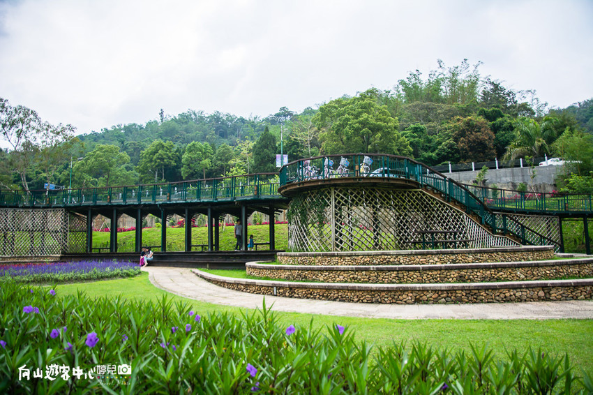 ｜南投景點｜全球十大最美自行車道，向山遊客中心環潭自行車道 - 阿婷的旅行札記。
