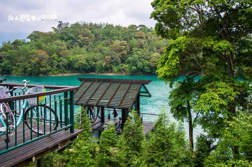 ｜南投景點｜全球十大最美自行車道，向山遊客中心環潭自行車道 - 阿婷的旅行札記。